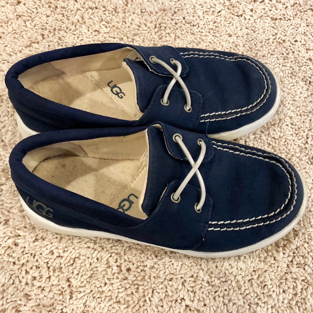 Boys Navy Blue Uggs